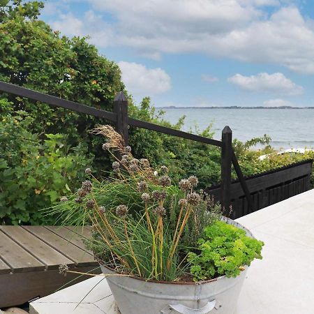 4 Person Holiday Home In Mesinge Exteriér fotografie