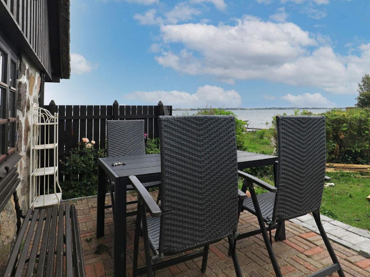 4 Person Holiday Home In Mesinge Exteriér fotografie