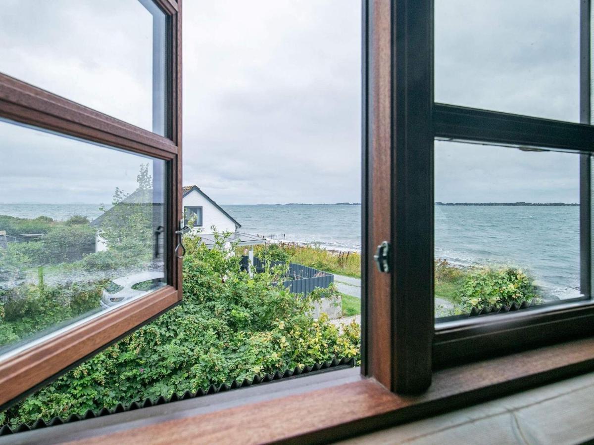 4 Person Holiday Home In Mesinge Exteriér fotografie